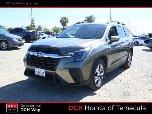 Autumn Green Metallic 2024 Subaru Ascent Premium 7-Passenger