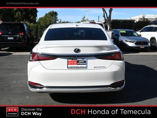 2024 Lexus ES 300h Base