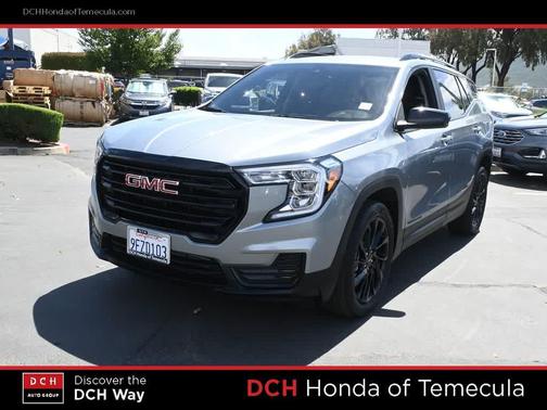 2023 GMC Terrain SLE