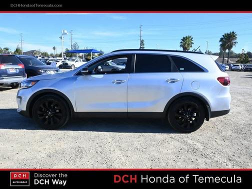 2020 Kia Sorento S
