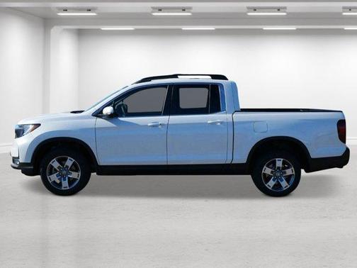 Platinum White Pearl 2026 Honda Ridgeline RTL
