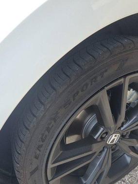 Platinum White Pearl 2026 Honda Civic Si Base