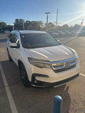2022 Honda Pilot Touring 7-Passenger