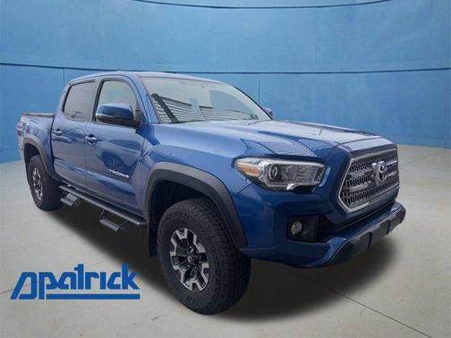 2017 Toyota Tacoma SR