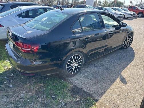 2016 Volkswagen Jetta 1.8T Sport
