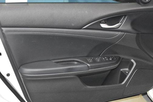 2019 Honda Insight Touring