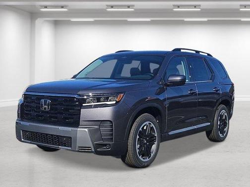 Modern Steel Metallic 2026 Honda Pilot Sport