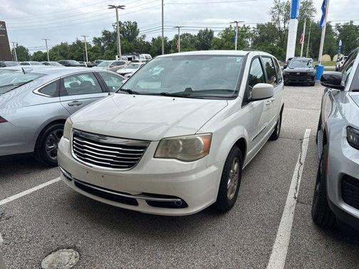 2012 Chrysler Town & Country Touring