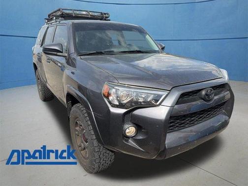 Magnetic Gray Metallic 2018 Toyota 4Runner SR5