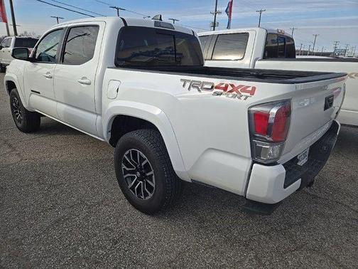 2022 Toyota Tacoma SR