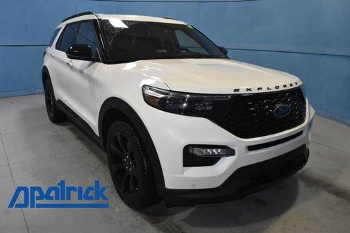 Star White 2023 Ford Explorer ST