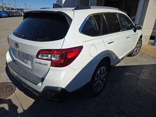 2019 Subaru Outback 2.5i Touring