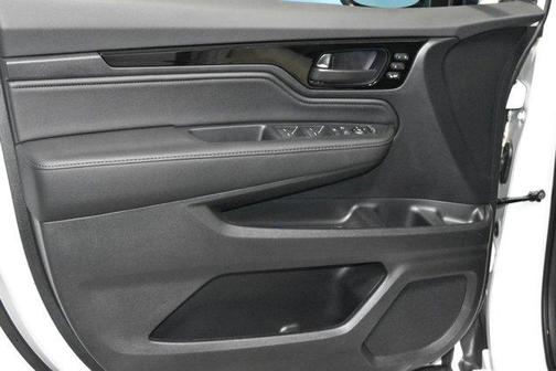 Platinum White Pearl 2026 Honda Odyssey Touring