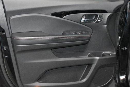 2019 Honda Ridgeline Black Edition