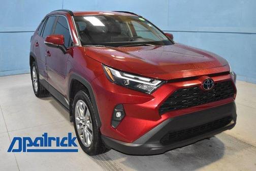 2022 Toyota RAV4 XLE Premium