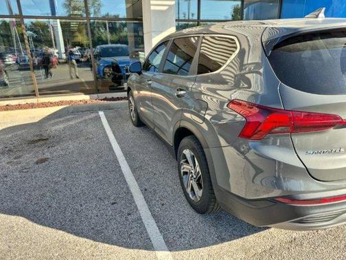 2021 Hyundai SANTA FE SE