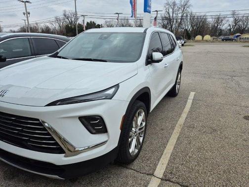 2025 Buick Enclave Preferred