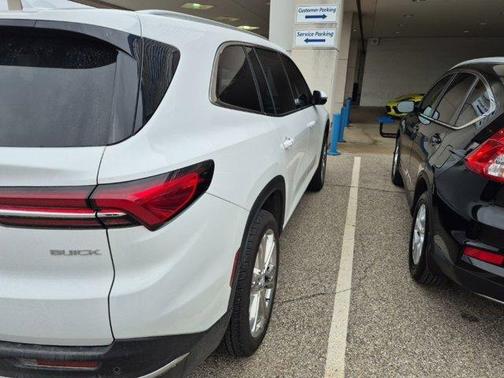 2025 Buick Enclave Preferred