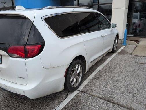 2020 Chrysler Pacifica Limited