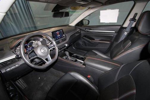 Deep Blue Pearl 2024 Nissan Altima 2.5 SR