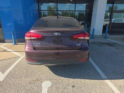 Garnet Red 2017 Kia Forte LX