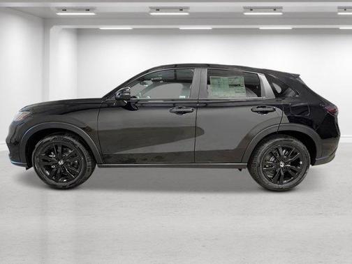 Crystal Black Pearl 2026 Honda HR-V Sport