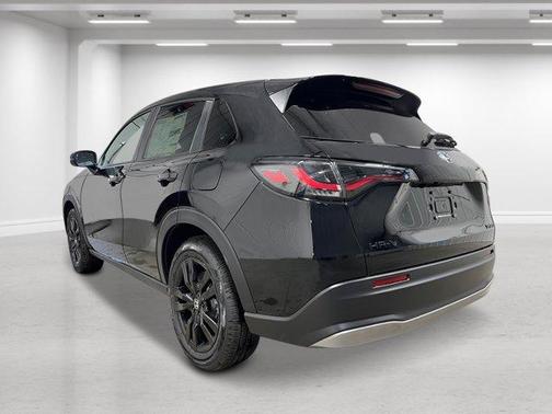 Crystal Black Pearl 2026 Honda HR-V Sport