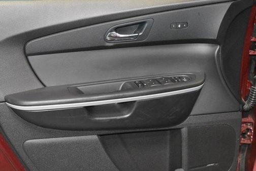 2011 GMC Acadia SLT-2