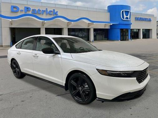 Platinum White Pearl 2026 Honda Accord Hybrid Sport-L Sedan