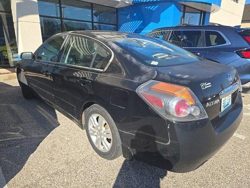 2010 Nissan Altima 2.5 S