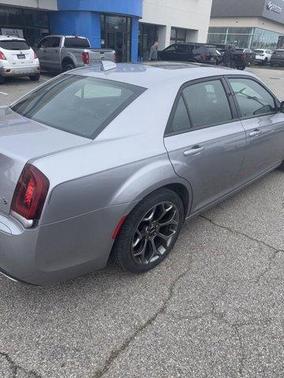 2015 Chrysler 300 S