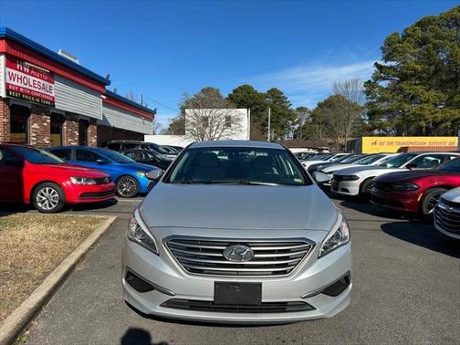 2016 Hyundai SONATA SE