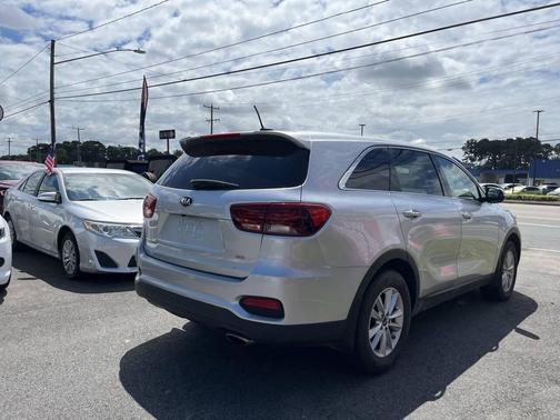 2019 Kia Sorento L