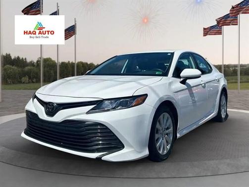 2020 Toyota Camry LE