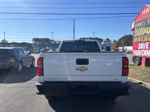 2019 Chevrolet Silverado 1500 WT