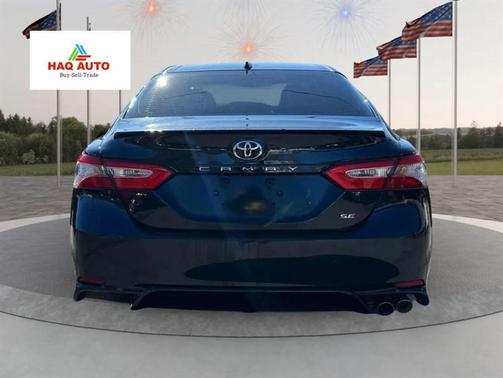 2019 Toyota Camry XLE