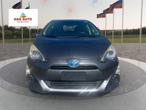 2015 Toyota Prius c Two