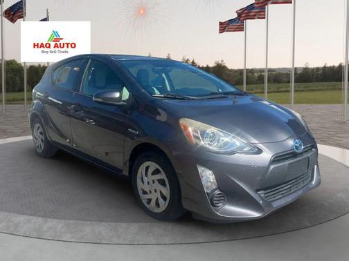 2015 Toyota Prius c Two