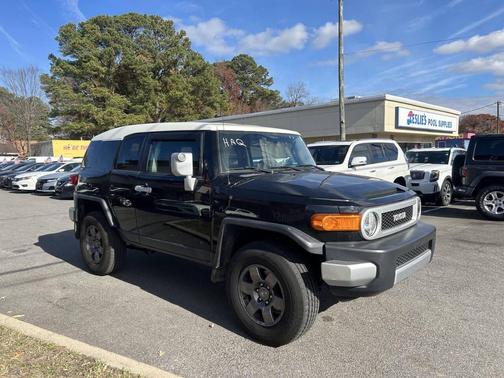 2010 Toyota FJ Cruiser Base