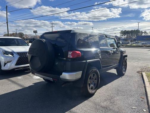 2010 Toyota FJ Cruiser Base