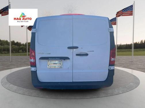 2016 Mercedes-Benz Metris Base