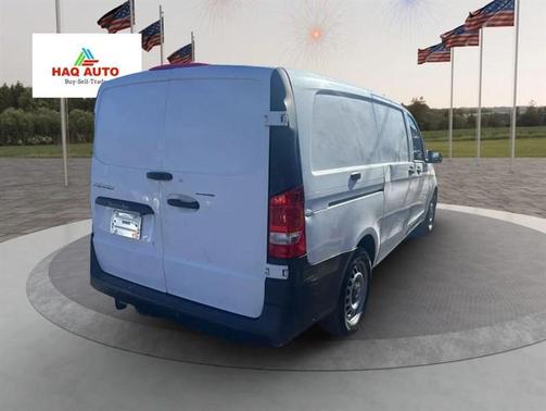 2016 Mercedes-Benz Metris Base