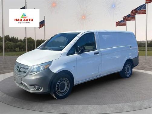 2016 Mercedes-Benz Metris Base