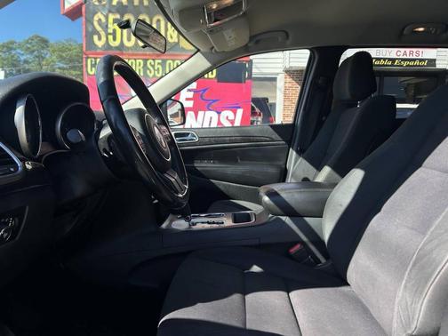 2011 Jeep Grand Cherokee Laredo