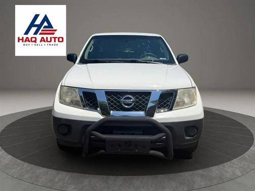 Glacier White 2013 Nissan Frontier S