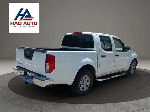 Glacier White 2013 Nissan Frontier S