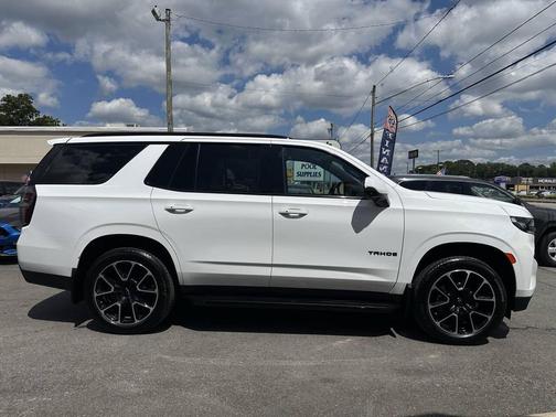 2023 Chevrolet Tahoe 4WD RST