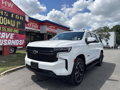 2023 Chevrolet Tahoe 4WD RST