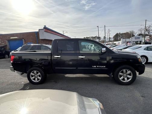 2008 Nissan Titan SE Crew Cab