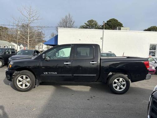 2008 Nissan Titan SE Crew Cab